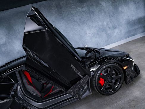 Used 2024 Lamborghini Revuelto AWD/4WD image 7