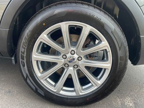 Used 2016 Ford Explorer Limited FWD image 28