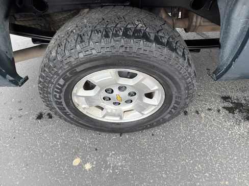 Used 2013 Chevrolet Silverado 1500 LT w/ All-Star Edition AWD/4WD image 3