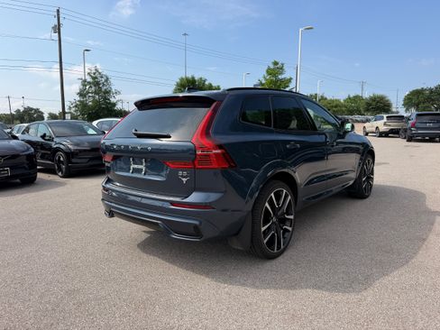 Certified 2024 Volvo XC60 B5 Ultimate w/ Climate Package AWD/4WD image 6