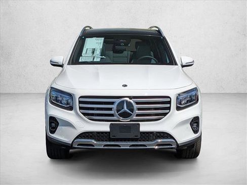 New 2026 Mercedes-Benz GLB 250 4MATIC image 6