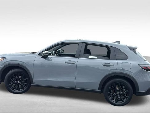 Used 2023 Honda HR-V Sport image 4