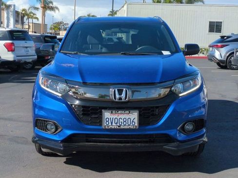 Used 2021 Honda HR-V Sport image 2
