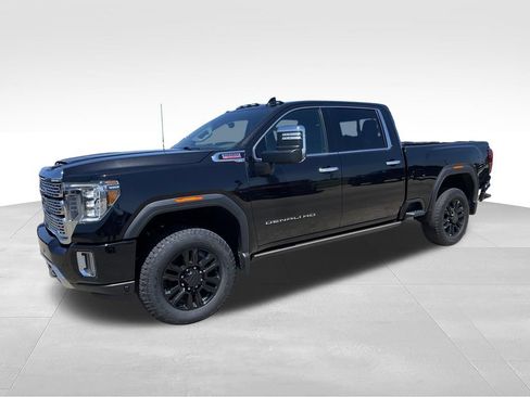 Used 2023 GMC Sierra 2500 Denali w/ Denali Black Diamond Edition AWD/4WD image 5