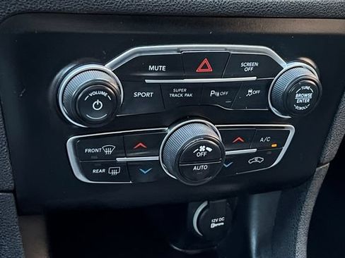 Used 2020 Dodge Charger R/T RWD image 22
