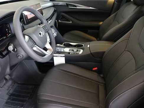 New 2026 INFINITI QX60 Luxe w/ Cargo Package AWD/4WD image 19