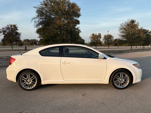 Used 2006 Scion tC Sport Coupe image 44