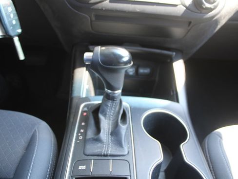 Used 2017 Kia Sorento LX FWD image 32