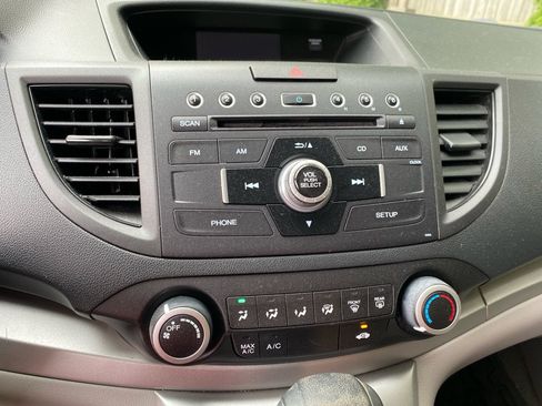 Used 2013 Honda CR-V LX image 14