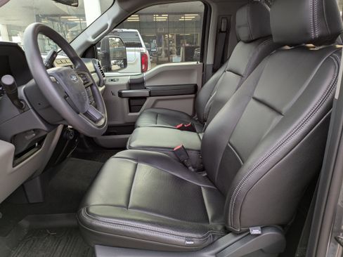 Used 2022 Ford F250 XLT w/ XLT Value Package RWD image 26