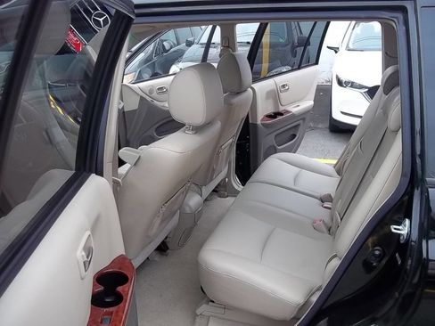 Used 2007 Toyota Highlander Limited image 9
