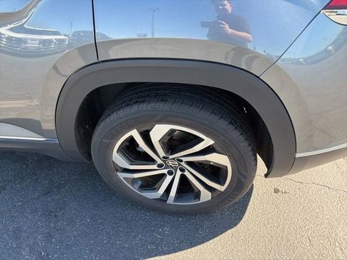 Used 2022 Volkswagen Atlas Cross Sport SEL AWD/4WD image 20
