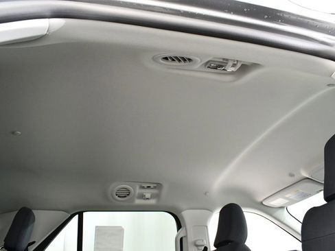 New 2026 Ford Explorer Active AWD/4WD image 18