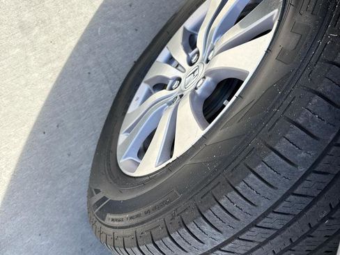 Used 2015 Honda Odyssey EX-L image 2