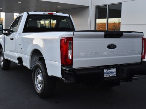New 2026 Ford F250 XL image 10