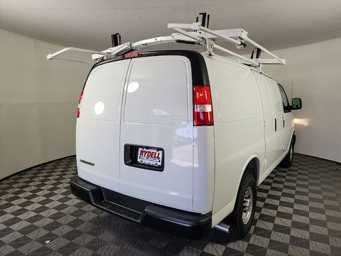 New 2025 Chevrolet Express 3500 w/ Driver Convenience Package image 10