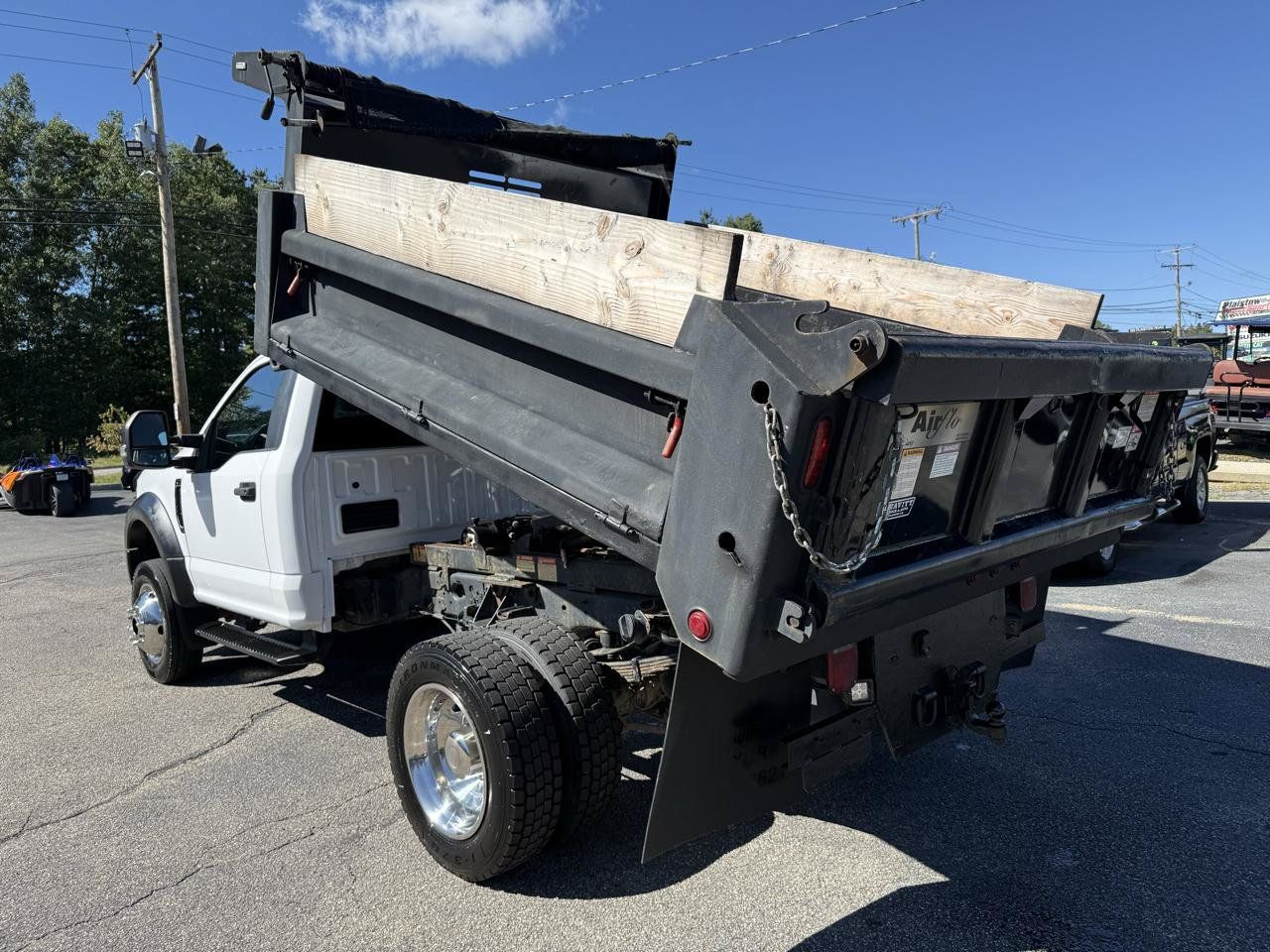 Used 2020 Ford F550 4x4 Regular Cab Super Duty w/ Power Equipment Group image 14