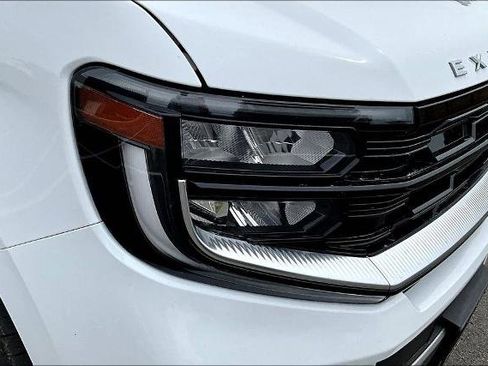 Certified 2025 Ford Expedition Max Platinum AWD/4WD image 22