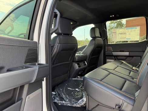 New 2026 Ford F150 Lariat w/ Equipment Group 502A High image 21