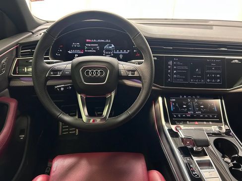 Used 2024 Audi SQ8 Premium Plus AWD/4WD image 3