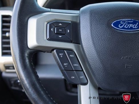 Used 2022 Ford F250 Lariat w/ Lariat Value Package AWD/4WD image 32