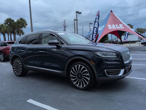 Certified 2019 Lincoln Nautilus Black Label FWD image 2