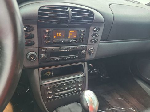 Used 1999 Porsche 911 Carrera 4 image 25