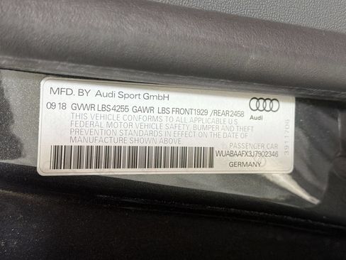 Used 2018 Audi R8 V10 RWD image 26