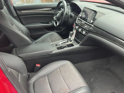 Used 2021 Honda Accord Sport image 5