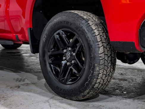 Used 2021 Chevrolet Silverado 1500 LT Trail Boss w/ Convenience Package II image 62