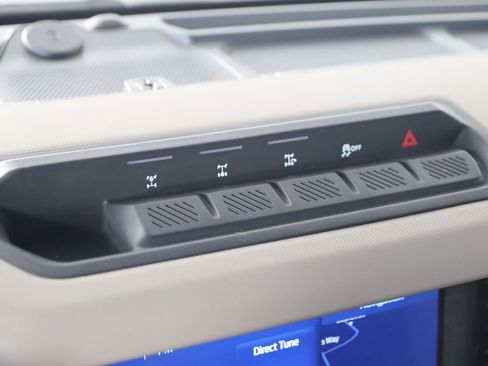 Used 2023 Ford Bronco Wildtrak AWD/4WD image 20