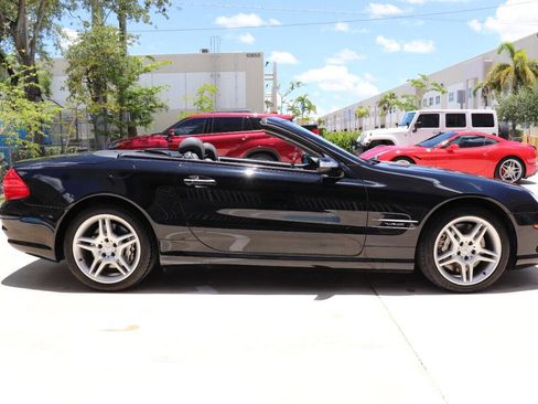 Used 2005 Mercedes-Benz SL 600 image 7