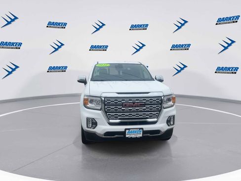 Used 2022 GMC Canyon Denali image 3