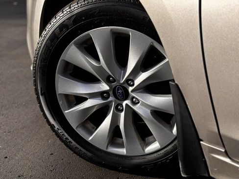 Used 2015 Subaru Legacy 2.5i Premium w/ Moonroof Package image 24