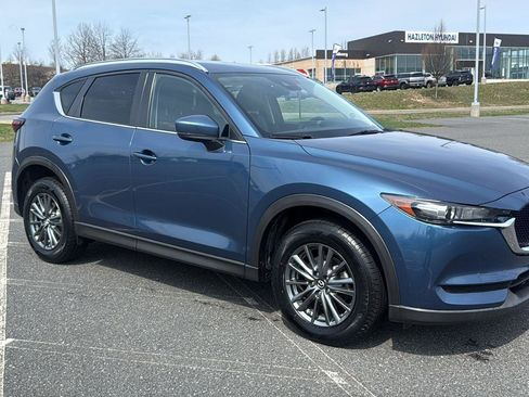 Used 2017 MAZDA CX-5 Touring AWD/4WD image 2