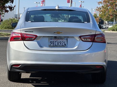 Used 2022 Chevrolet Malibu LT image 5