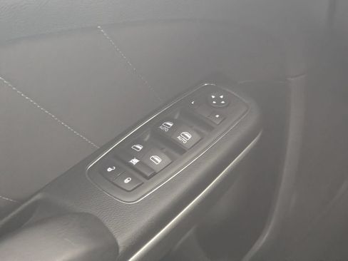 Used 2023 Dodge Charger R/T RWD image 18