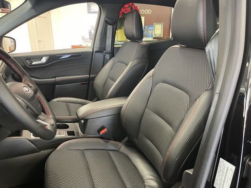 New 2026 Ford Escape ST-Line w/ Tech Pack #1 AWD/4WD image 5