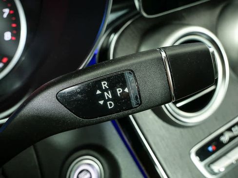 Used 2020 Mercedes-Benz C 300 Sedan image 17