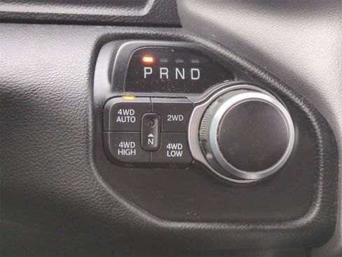 Certified 2020 RAM 1500 Big Horn image 32