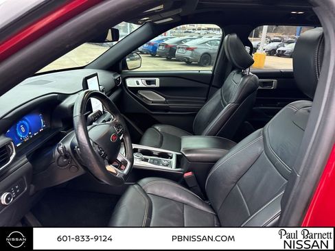 Used 2020 Ford Explorer ST w/ ST Street Pack image 25