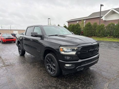 Used 2023 RAM 1500 Laramie AWD/4WD image 2