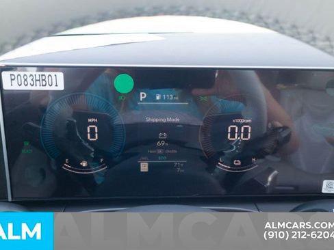Used 2026 Hyundai Santa Fe SE FWD image 33