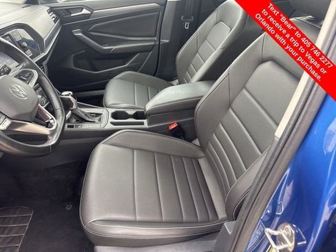 Used 2024 Volkswagen Jetta SE image 18