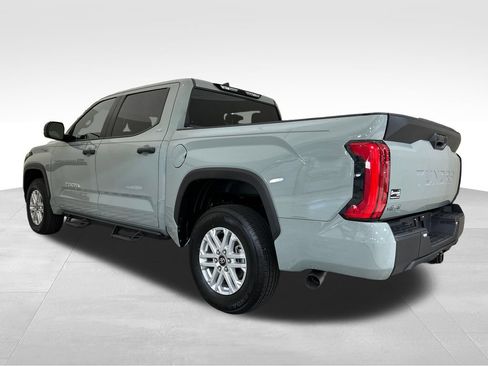 Used 2026 Toyota Tundra SR5 AWD/4WD image 3