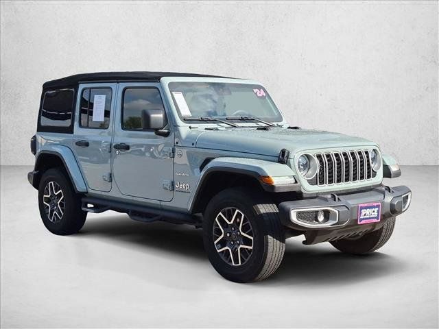 Used 2024 Jeep Wrangler Unlimited Sahara AWD/4WD image 3