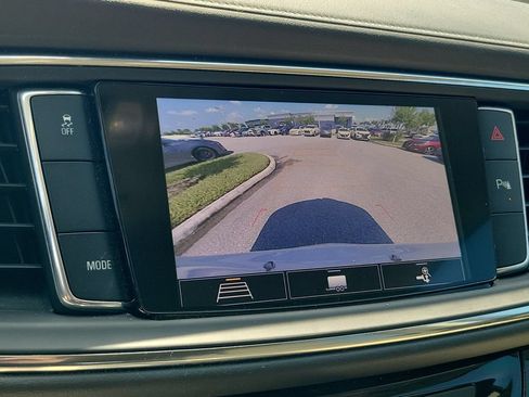 Used 2021 Buick Enclave Essence w/ Sound and Sites Package FWD image 31