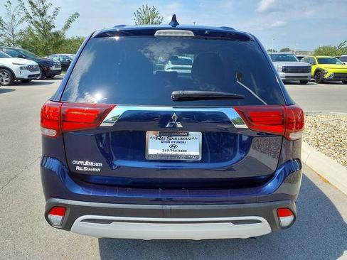 Used 2020 Mitsubishi Outlander ES FWD image 6