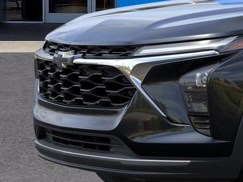 New 2026 Chevrolet Trax LT w/ Driver Confidence Package image 13