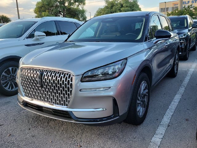 Certified 2024 Lincoln Corsair FWD image 3